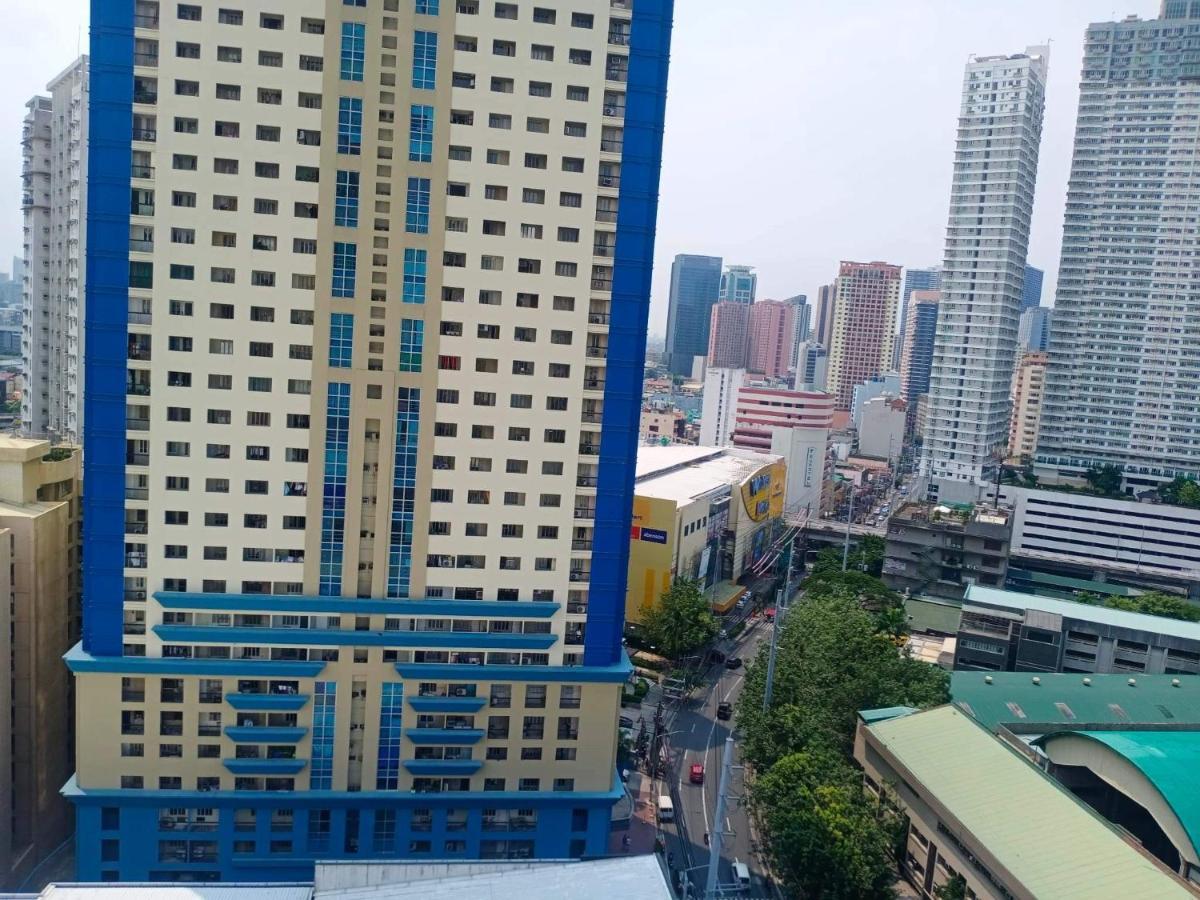 Aparthotel Laureano Trevi Residences Makati Condotel