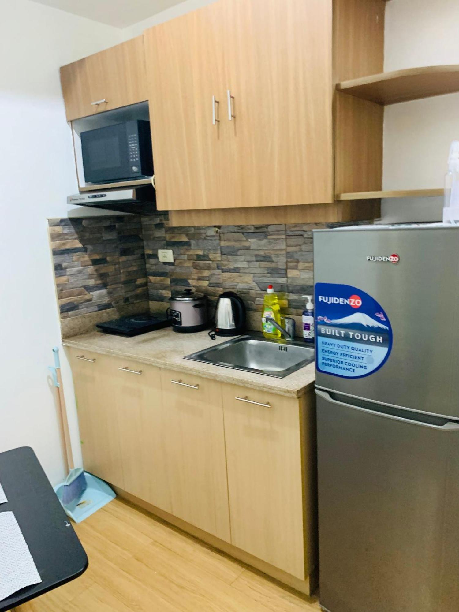 Laureano Trevi Residences Makati Condotel